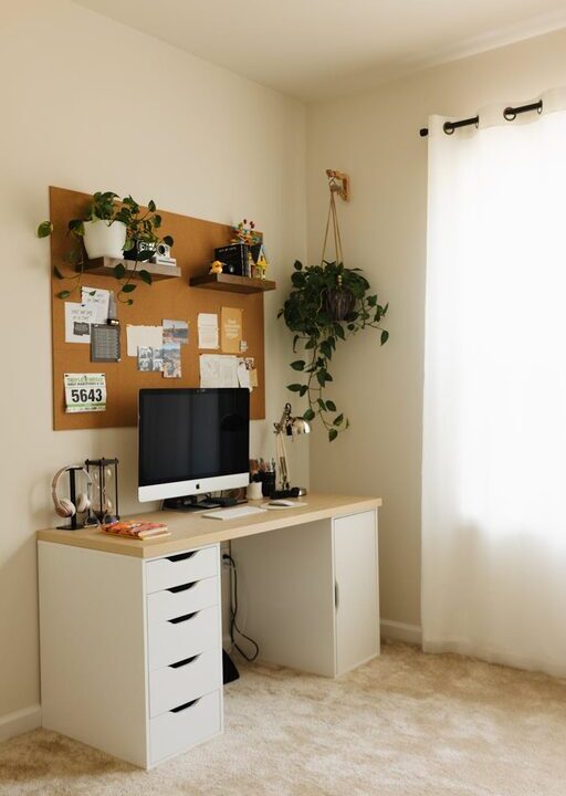 Tips for Creating a Cozy and Productive Home Office Space